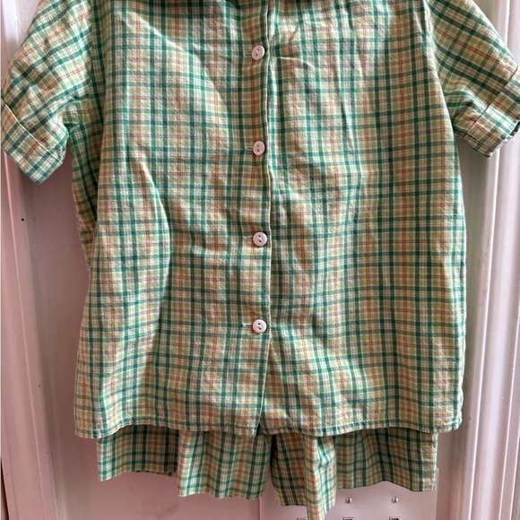 Wish Upon a Star Smocked Turtles Shorts Set - Picture 7 of 11